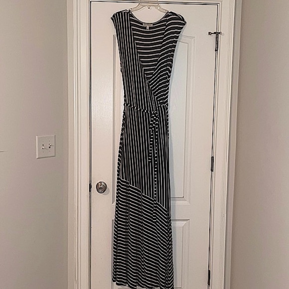 Jessica Simpson Maternity Wrap Dress
